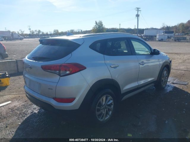 Photo 3 VIN: KM8J3CA4XJU706297 - HYUNDAI TUCSON 