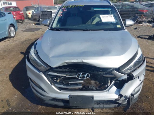 Photo 5 VIN: KM8J3CA4XJU706297 - HYUNDAI TUCSON 