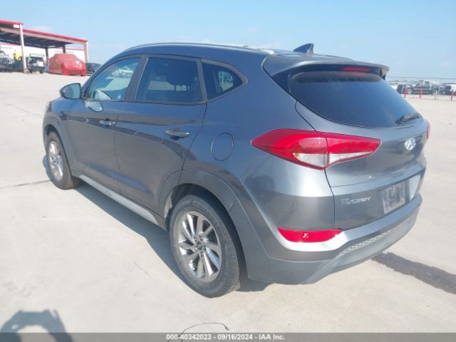 Photo 2 VIN: KM8J3CA4XJU716750 - HYUNDAI TUCSON 