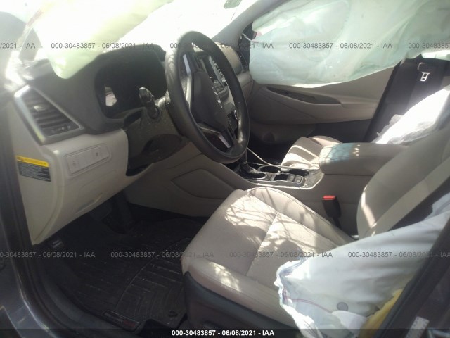 Photo 4 VIN: KM8J3CA4XJU717820 - HYUNDAI TUCSON 