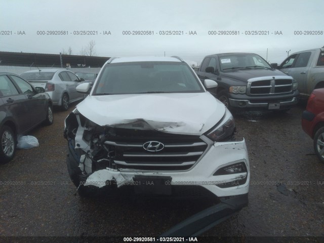 Photo 5 VIN: KM8J3CA4XJU762370 - HYUNDAI TUCSON 