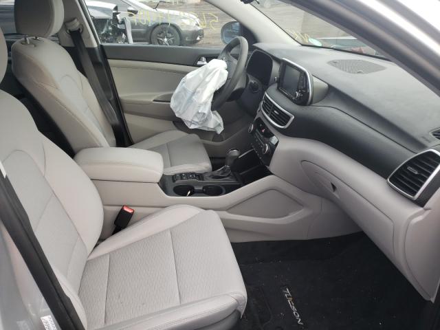 Photo 4 VIN: KM8J3CA4XKU855133 - HYUNDAI TUCSON 