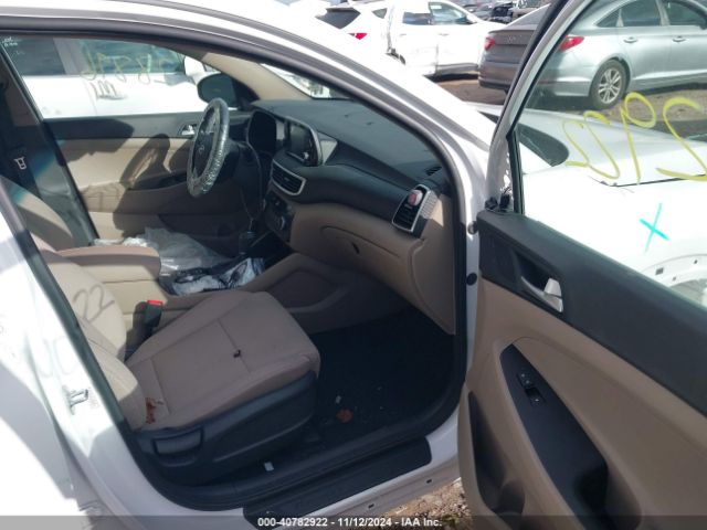 Photo 4 VIN: KM8J3CA4XLU256234 - HYUNDAI TUCSON 