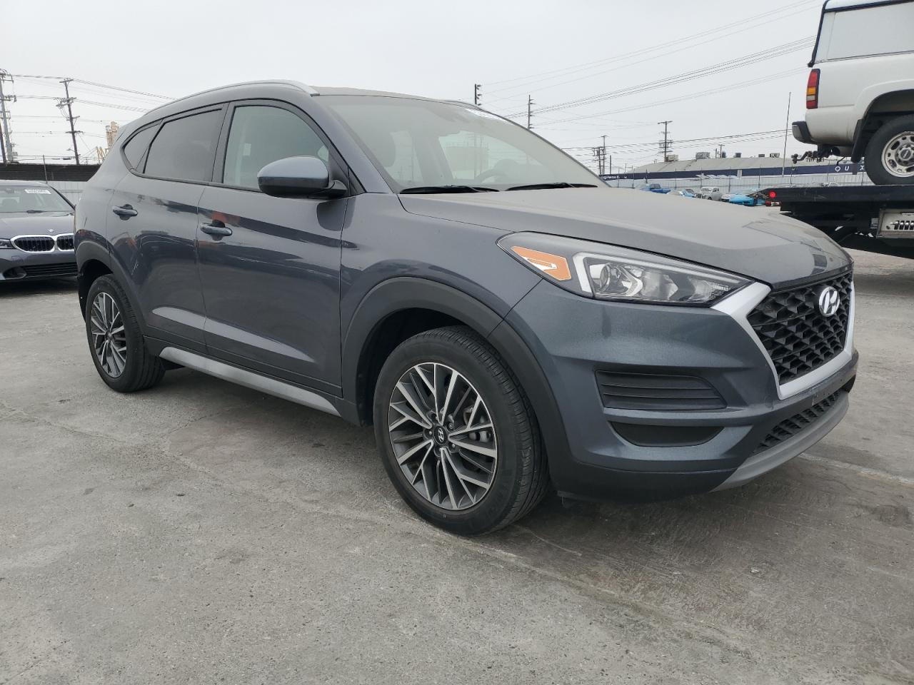 Photo 3 VIN: KM8J3CAL0KU842348 - HYUNDAI TUCSON 