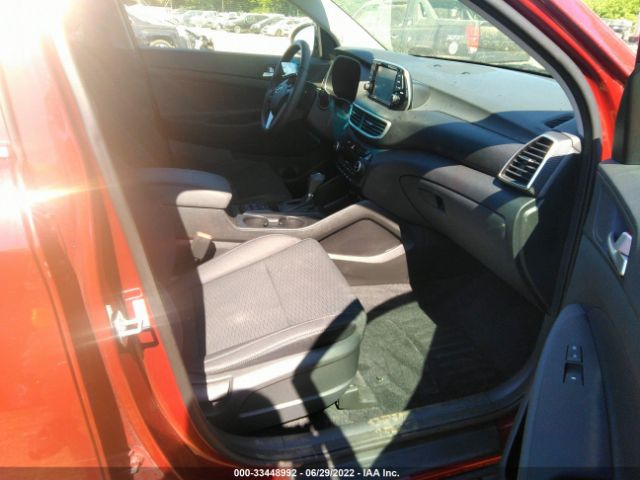 Photo 4 VIN: KM8J3CAL0KU966748 - HYUNDAI TUCSON 