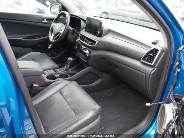 Photo 4 VIN: KM8J3CAL0KU987227 - HYUNDAI TUCSON 