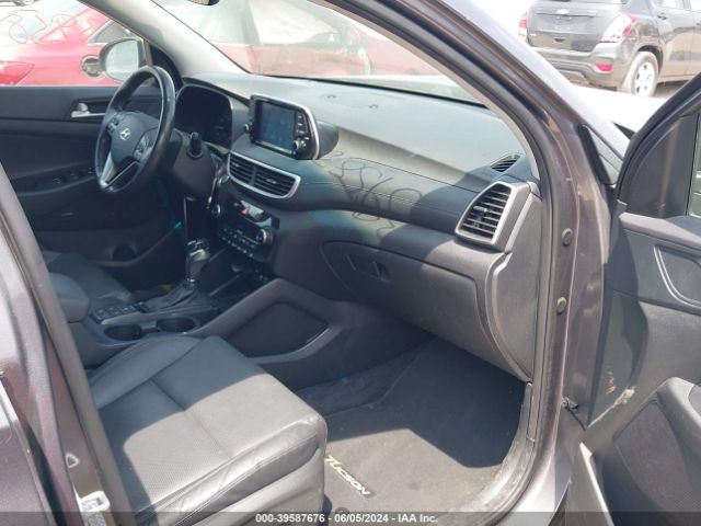 Photo 4 VIN: KM8J3CAL0MU368257 - HYUNDAI TUCSON 