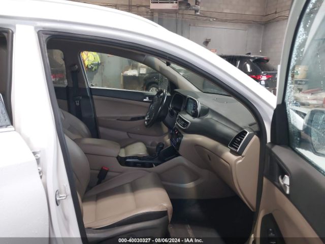 Photo 4 VIN: KM8J3CAL1KU849857 - HYUNDAI TUCSON 