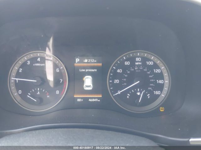 Photo 6 VIN: KM8J3CAL1KU990556 - HYUNDAI TUCSON 