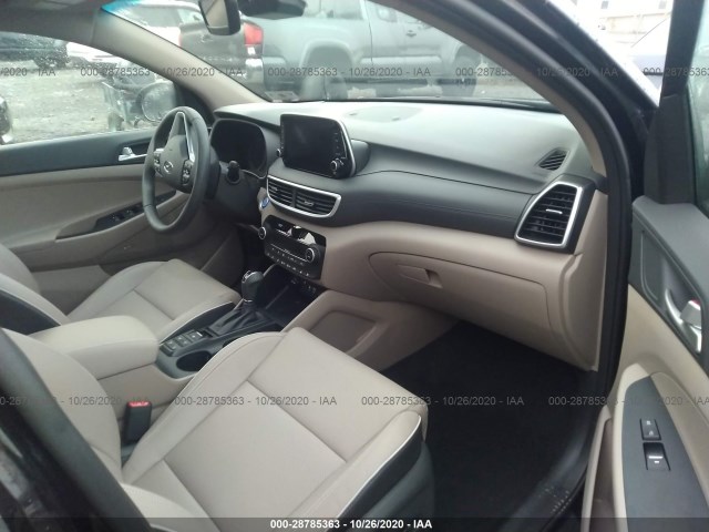 Photo 4 VIN: KM8J3CAL1LU242598 - HYUNDAI TUCSON 