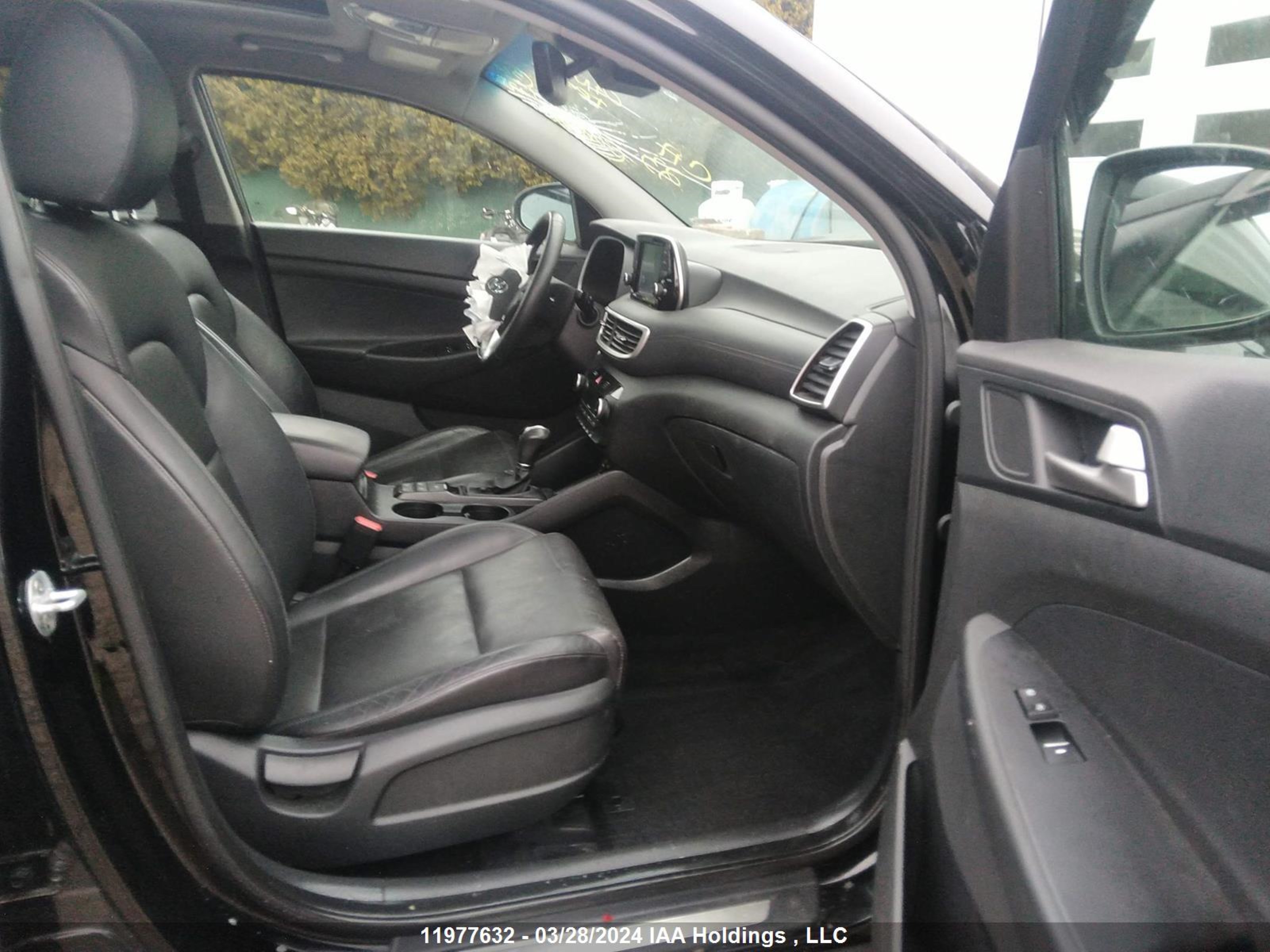 Photo 4 VIN: KM8J3CAL2KU034888 - HYUNDAI TUCSON 