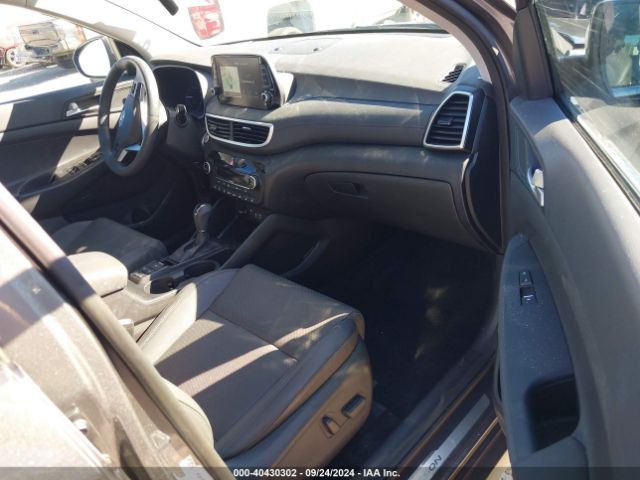 Photo 4 VIN: KM8J3CAL3LU095023 - HYUNDAI TUCSON 