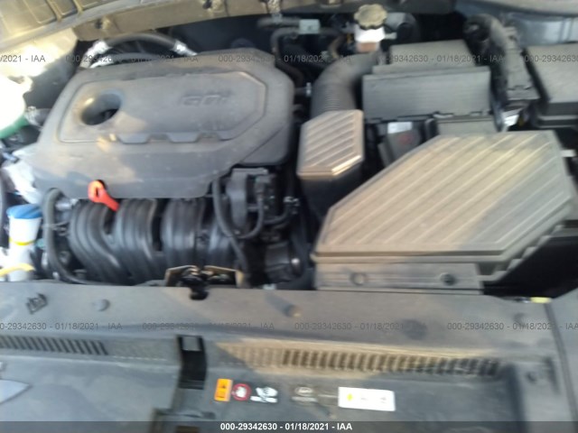 Photo 9 VIN: KM8J3CAL4JU756717 - HYUNDAI TUCSON 