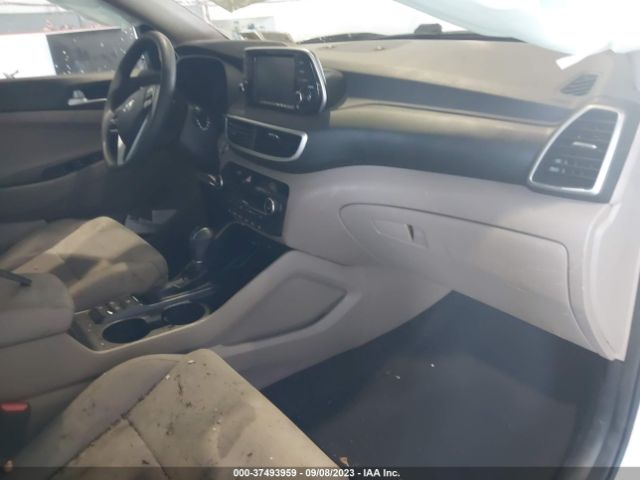 Photo 4 VIN: KM8J3CAL4KU057993 - HYUNDAI TUCSON 