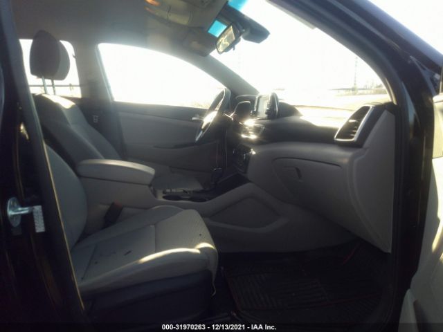 Photo 4 VIN: KM8J3CAL4LU117174 - HYUNDAI TUCSON 