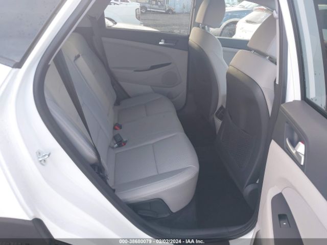 Photo 7 VIN: KM8J3CAL4MU288105 - HYUNDAI TUCSON 