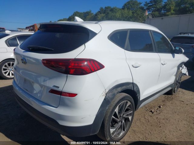 Photo 3 VIN: KM8J3CAL4MU408744 - HYUNDAI TUCSON 