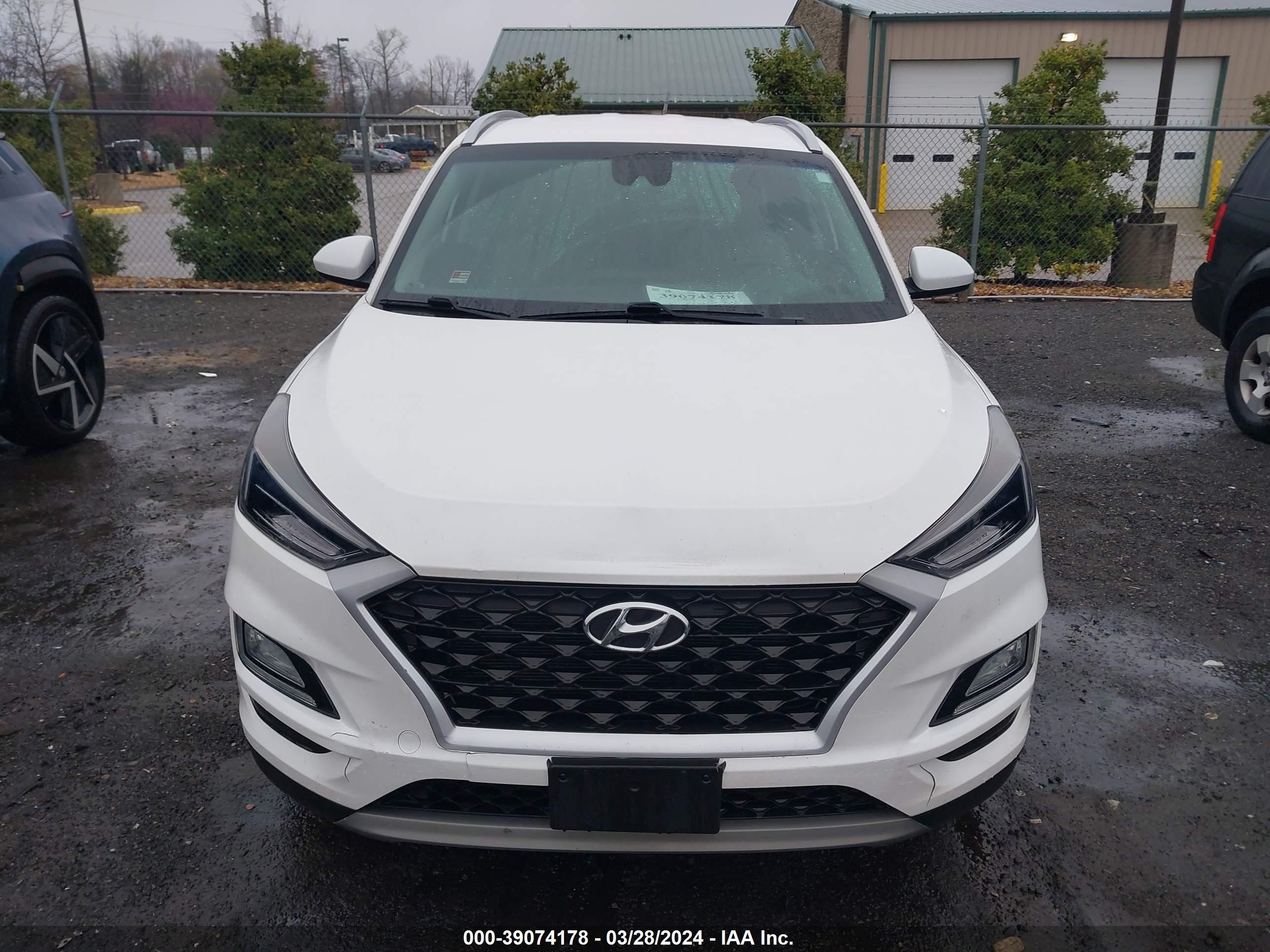 Photo 11 VIN: KM8J3CAL5KU850445 - HYUNDAI TUCSON 