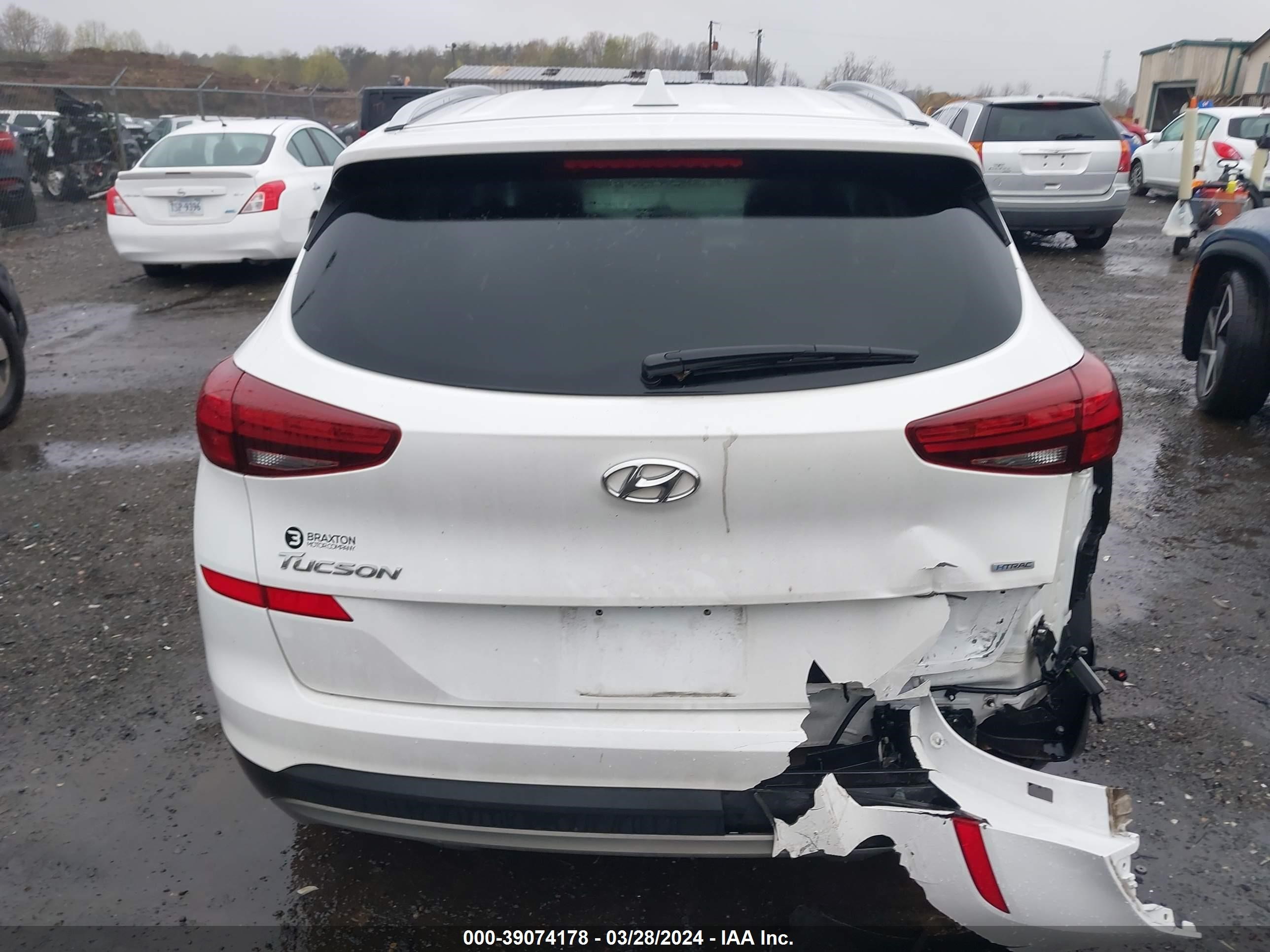 Photo 15 VIN: KM8J3CAL5KU850445 - HYUNDAI TUCSON 