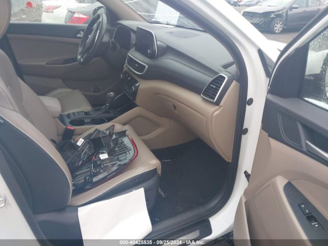 Photo 4 VIN: KM8J3CAL5LU126711 - HYUNDAI TUCSON 