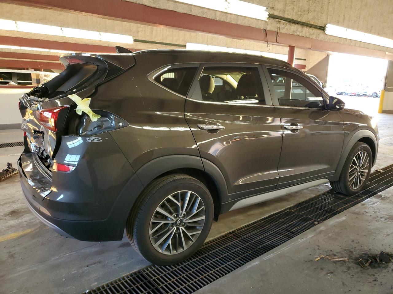 Photo 2 VIN: KM8J3CAL5LU145372 - HYUNDAI TUCSON 