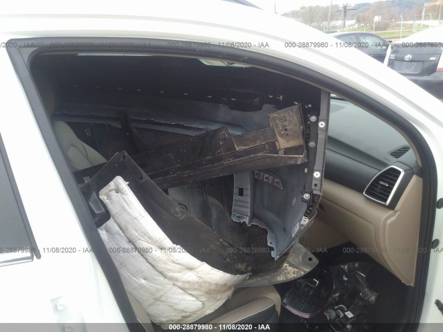 Photo 4 VIN: KM8J3CAL5LU208017 - HYUNDAI TUCSON 