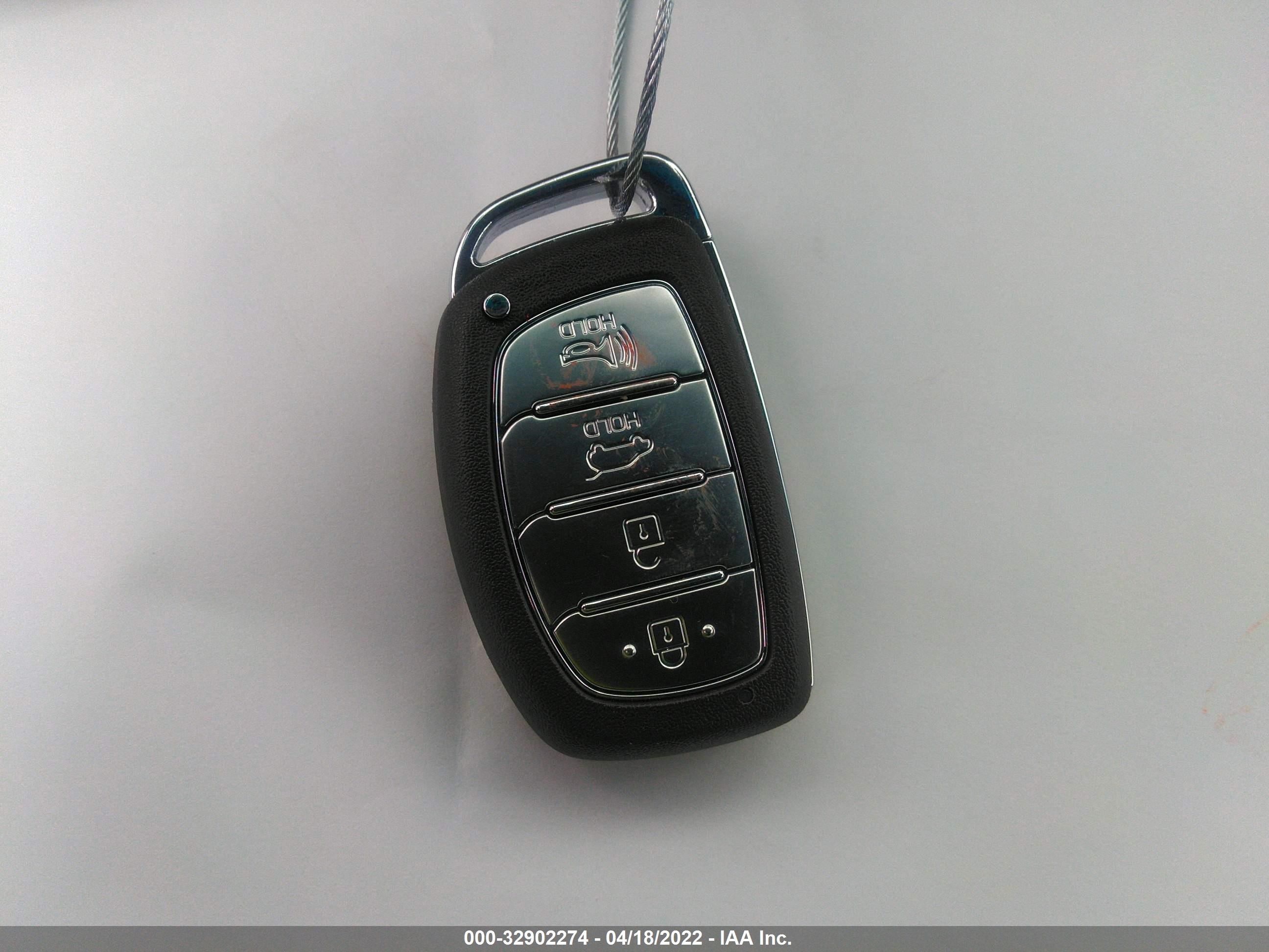 Photo 10 VIN: KM8J3CAL5MU388424 - HYUNDAI TUCSON 