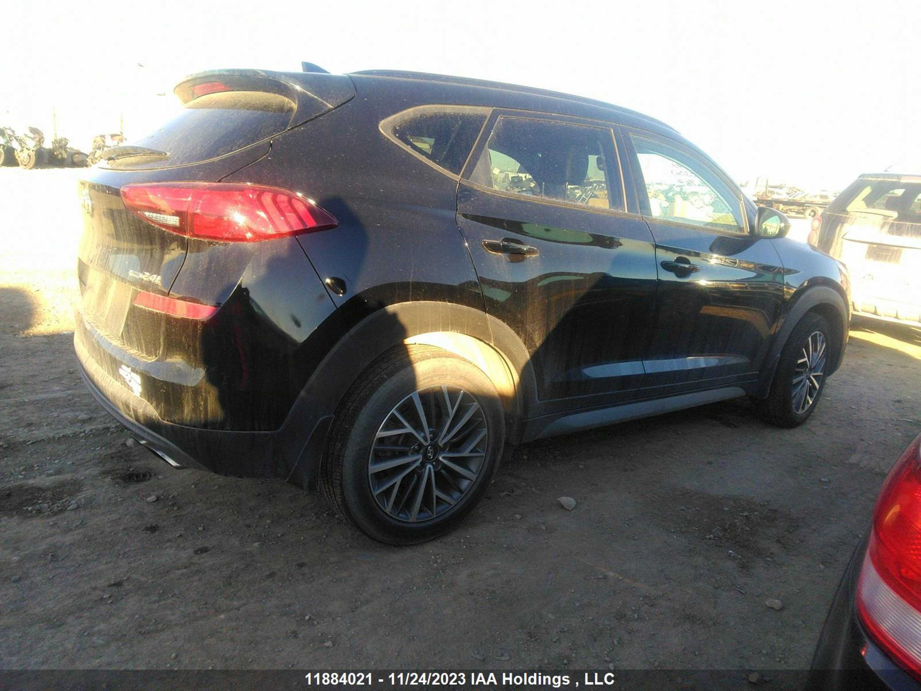 Photo 3 VIN: KM8J3CAL6MU396967 - HYUNDAI TUCSON 