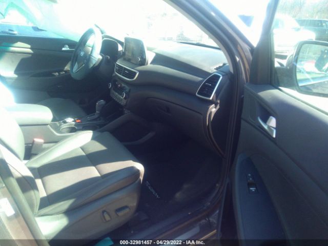 Photo 4 VIN: KM8J3CAL7LU194539 - HYUNDAI TUCSON 