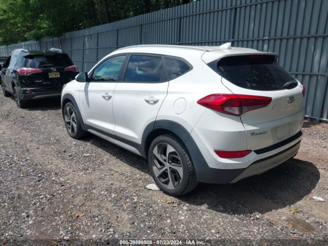 Photo 2 VIN: KM8J3CAL8JU716799 - HYUNDAI TUCSON 