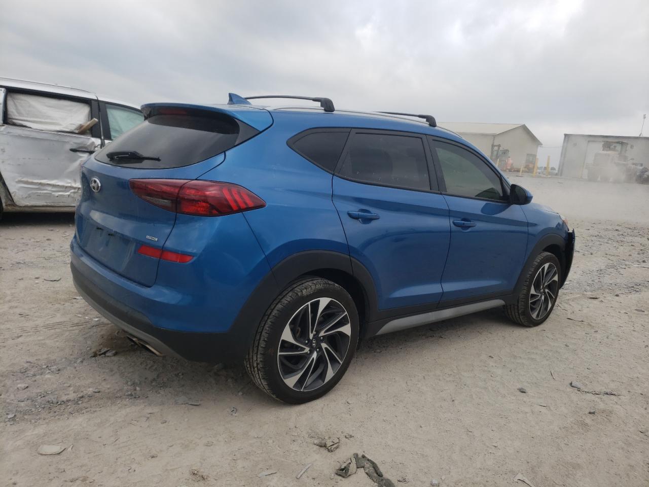 Photo 2 VIN: KM8J3CAL9MU366359 - HYUNDAI TUCSON 