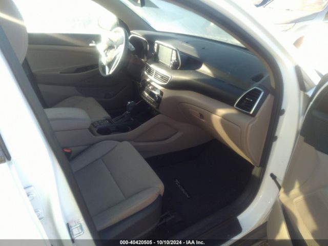 Photo 4 VIN: KM8J3CALXLU123447 - HYUNDAI TUCSON 