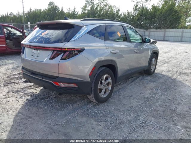 Photo 3 VIN: KM8JB3AE0PU242831 - HYUNDAI TUCSON 