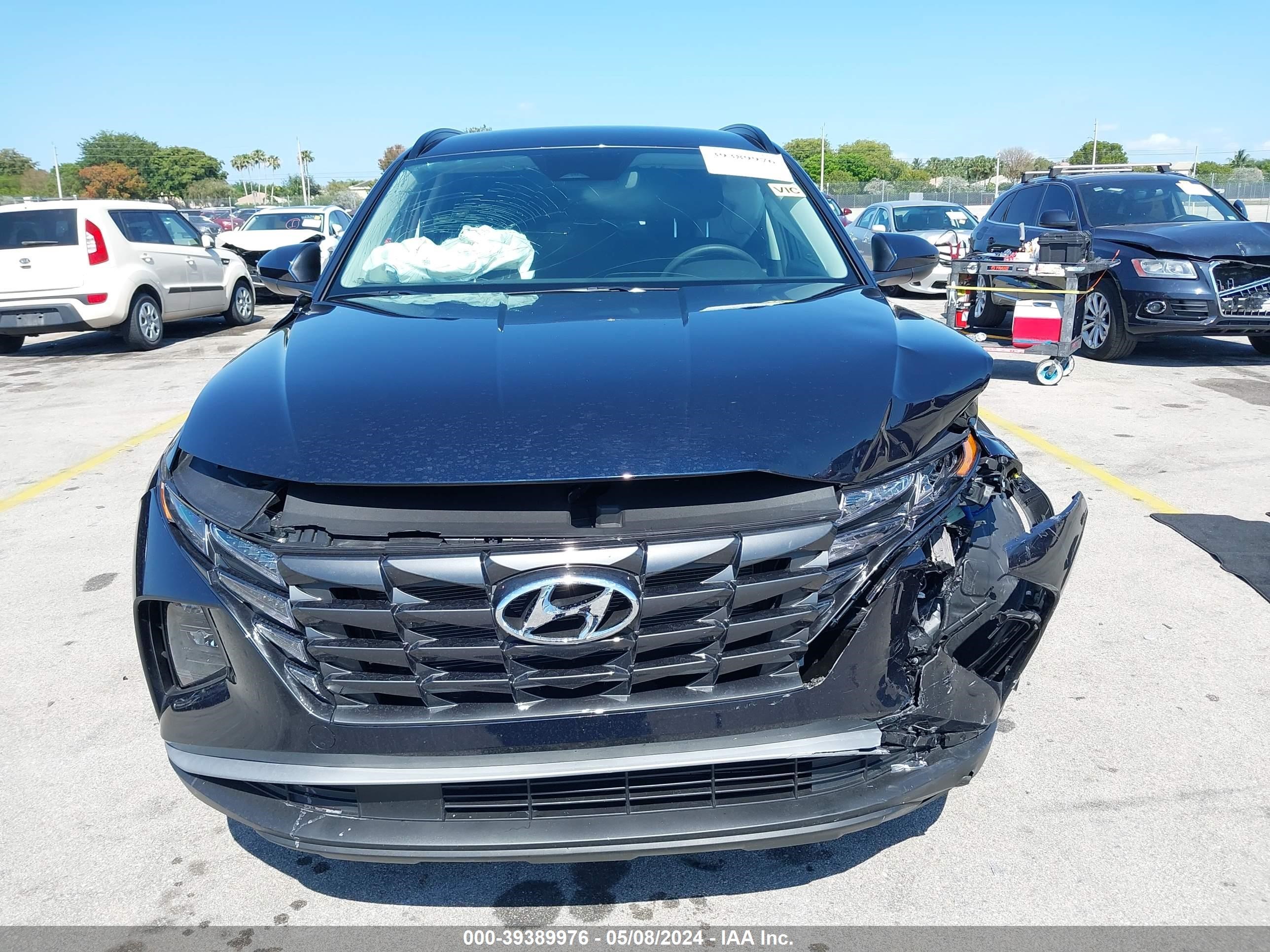 Photo 11 VIN: KM8JB3DE4RU281792 - HYUNDAI TUCSON 