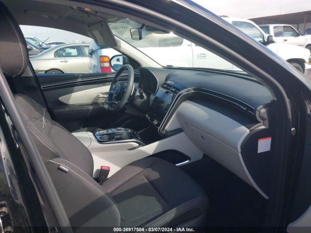 Photo 4 VIN: KM8JBCA13PU093845 - HYUNDAI TUCSON HYBRID 