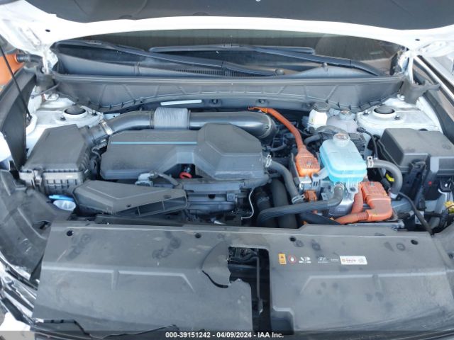 Photo 9 VIN: KM8JBCA16NU030042 - HYUNDAI TUCSON 