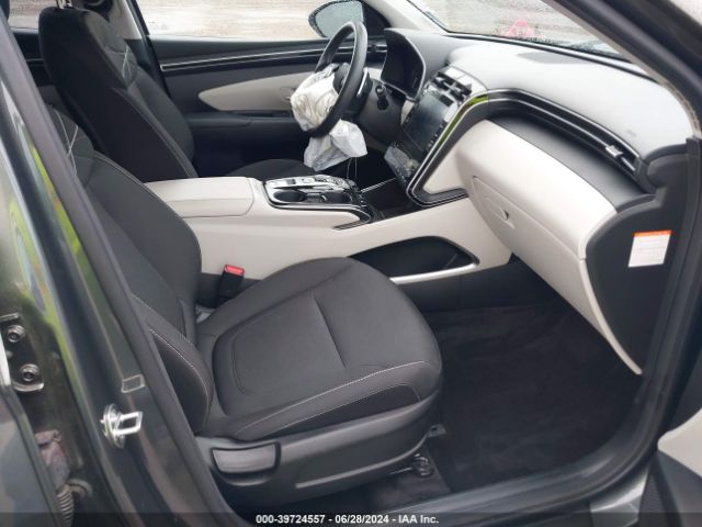 Photo 4 VIN: KM8JBCA17PU092956 - HYUNDAI TUCSON 