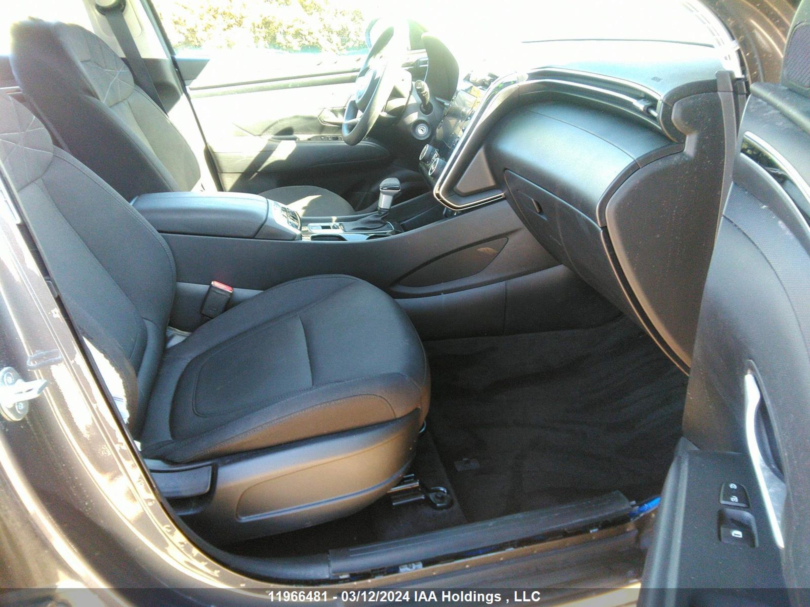 Photo 4 VIN: KM8JBCAE8PU204246 - HYUNDAI TUCSON 