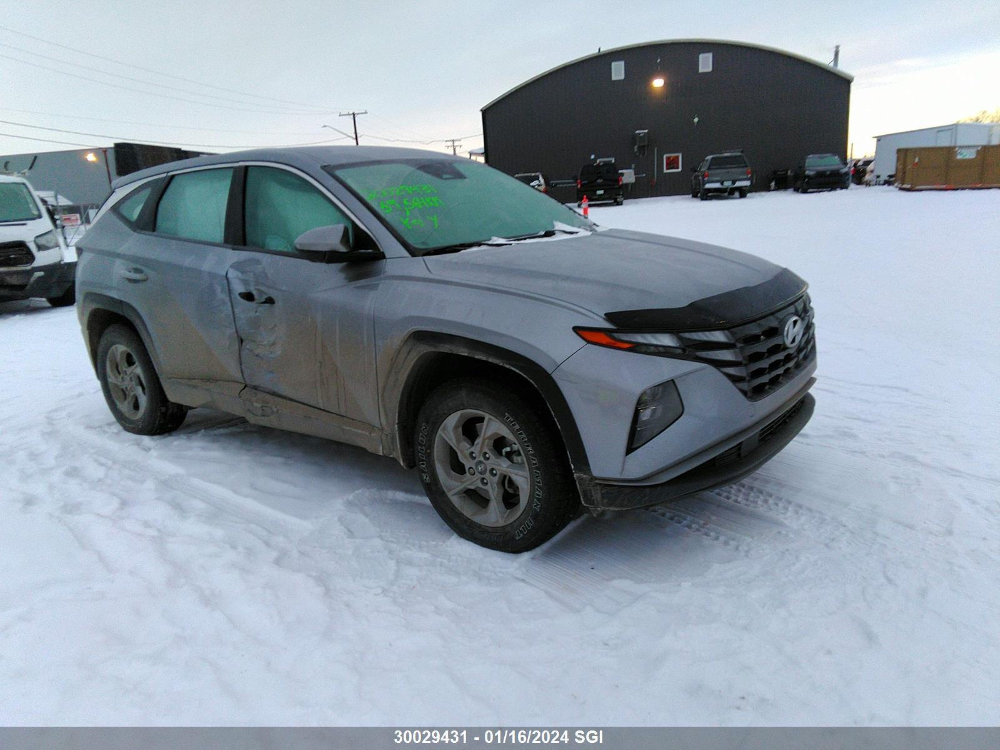 Photo 0 VIN: KM8JBCAE9NU062132 - HYUNDAI TUCSON 