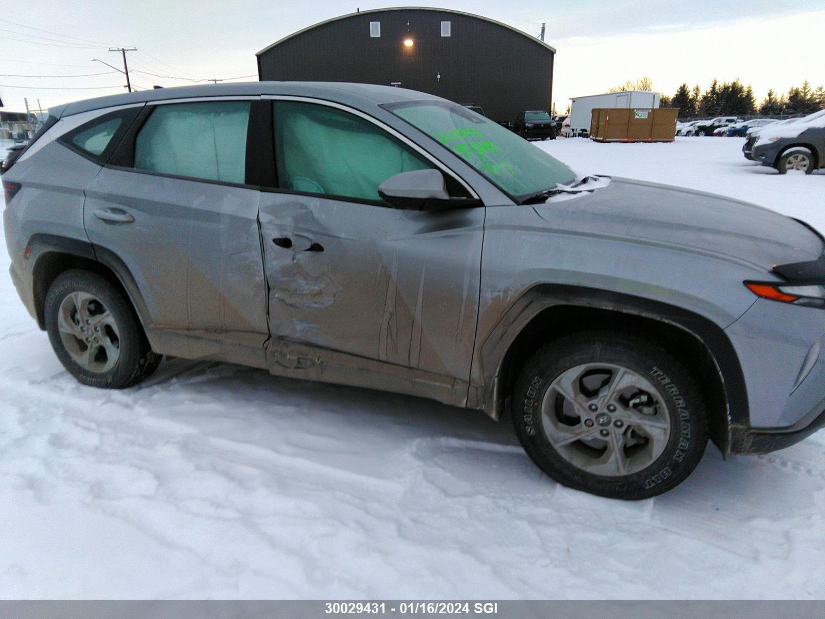 Photo 4 VIN: KM8JBCAE9NU062132 - HYUNDAI TUCSON 