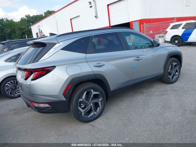 Photo 3 VIN: KM8JBDD2XRU233127 - HYUNDAI TUCSON 