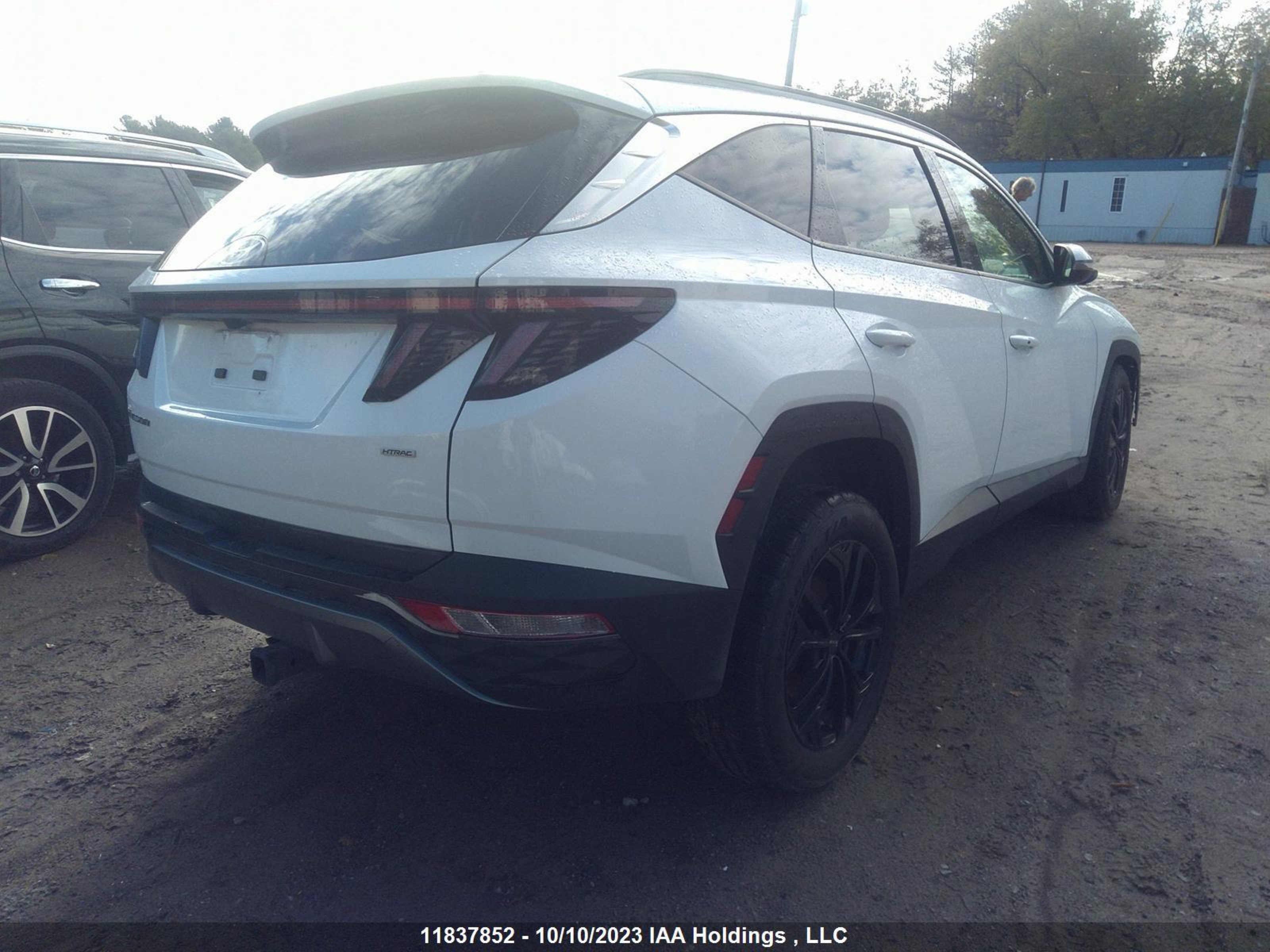 Photo 3 VIN: KM8JCCAE8NU102214 - HYUNDAI TUCSON 