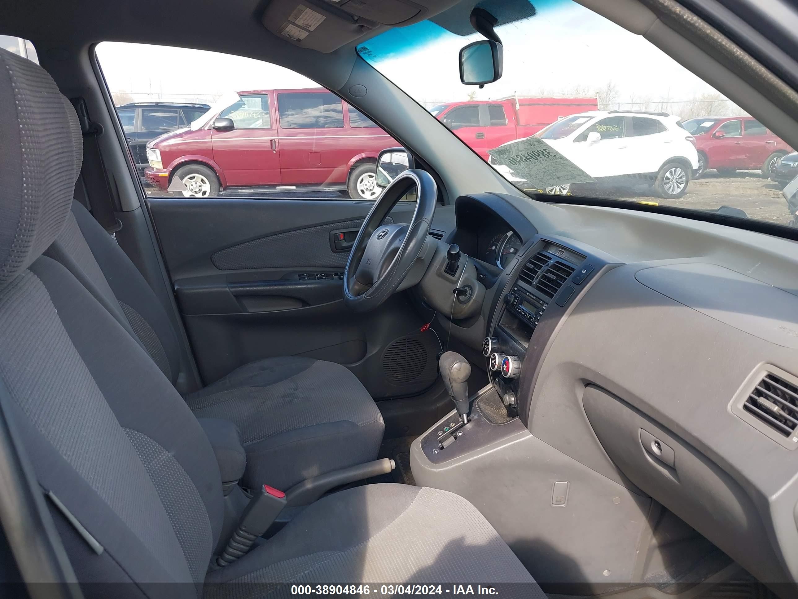 Photo 4 VIN: KM8JM12B07U496333 - HYUNDAI TUCSON 