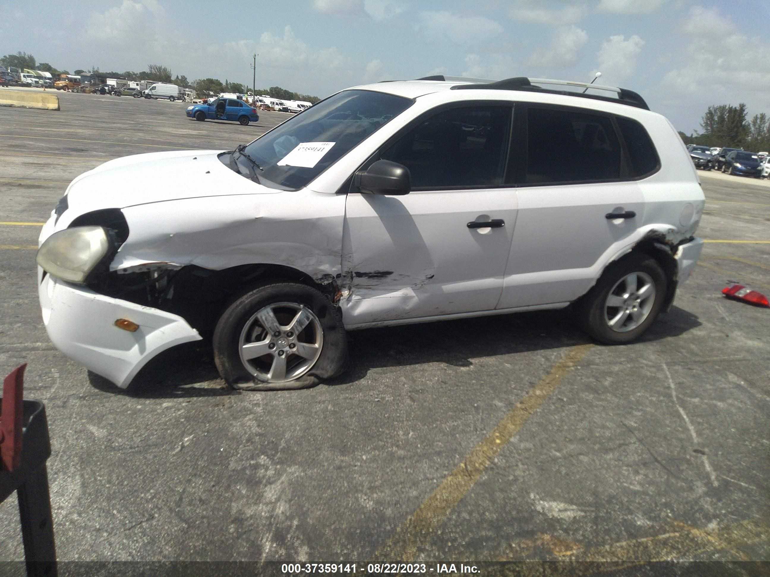 Photo 5 VIN: KM8JM12B15U082247 - HYUNDAI TUCSON 