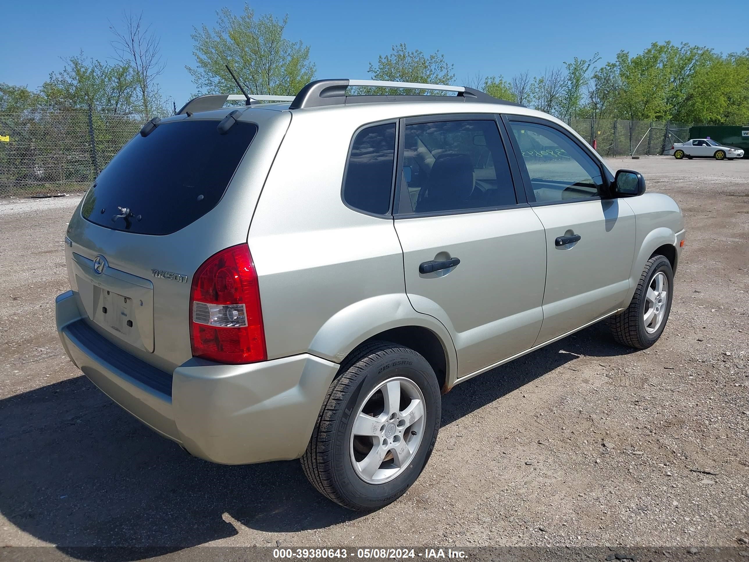 Photo 3 VIN: KM8JM12B17U496650 - HYUNDAI TUCSON 