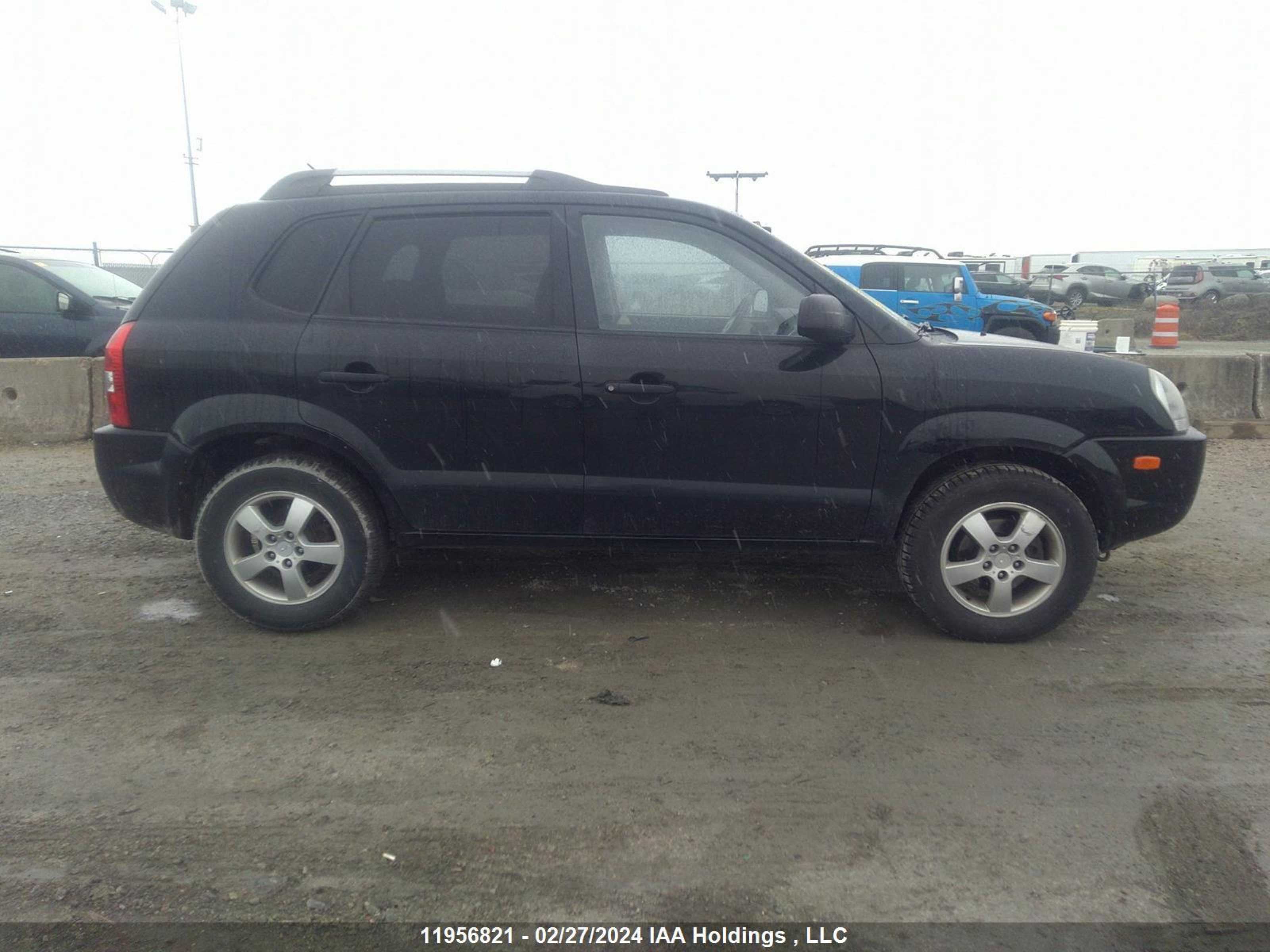 Photo 12 VIN: KM8JM12B38U896257 - HYUNDAI TUCSON 