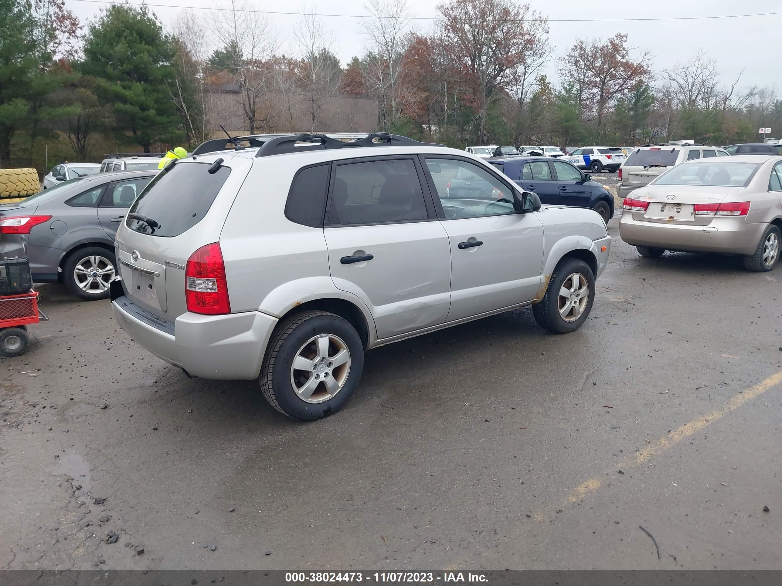 Photo 3 VIN: KM8JM12B46U459798 - HYUNDAI TUCSON 