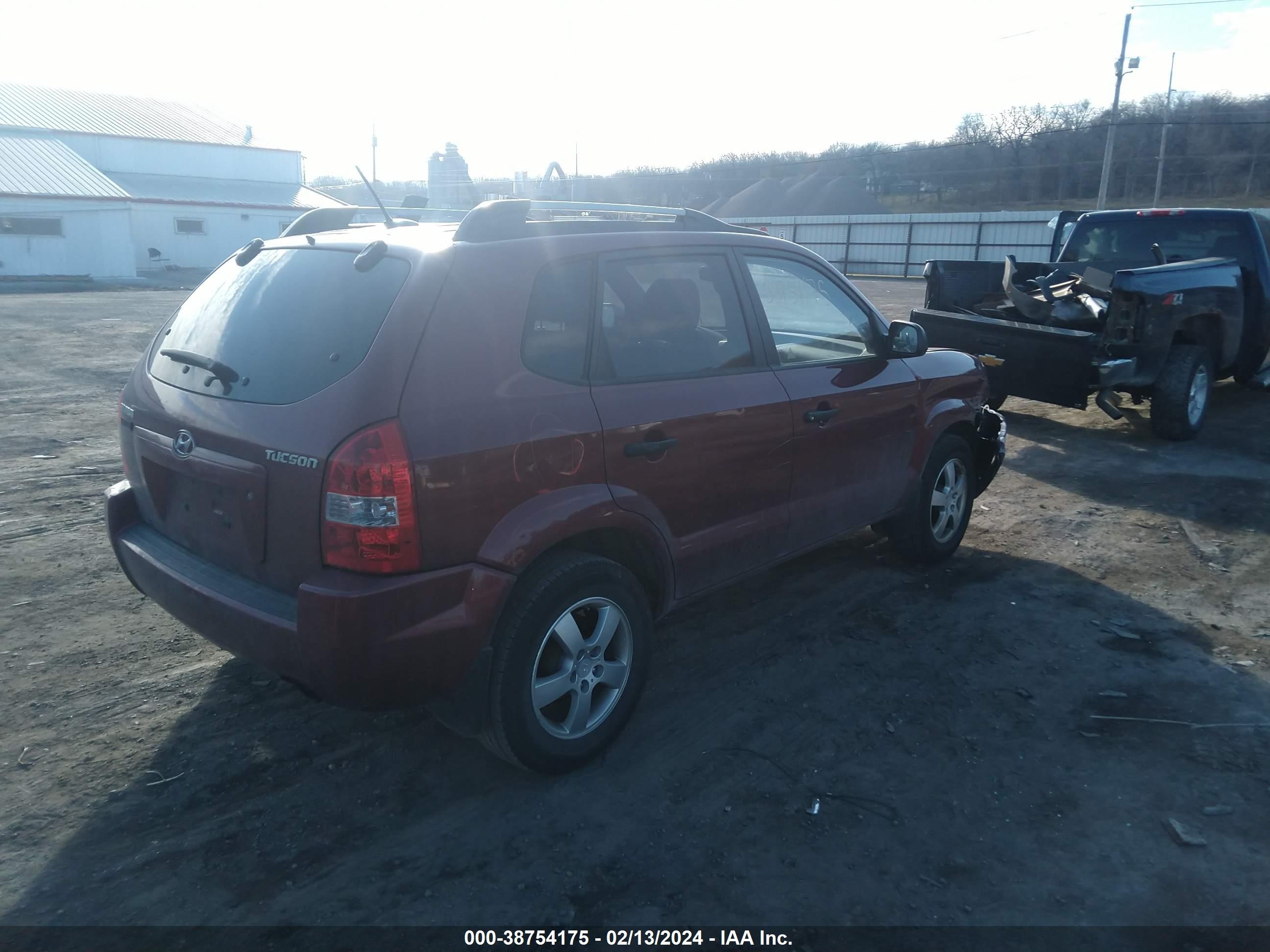 Photo 3 VIN: KM8JM12B78U893278 - HYUNDAI TUCSON 