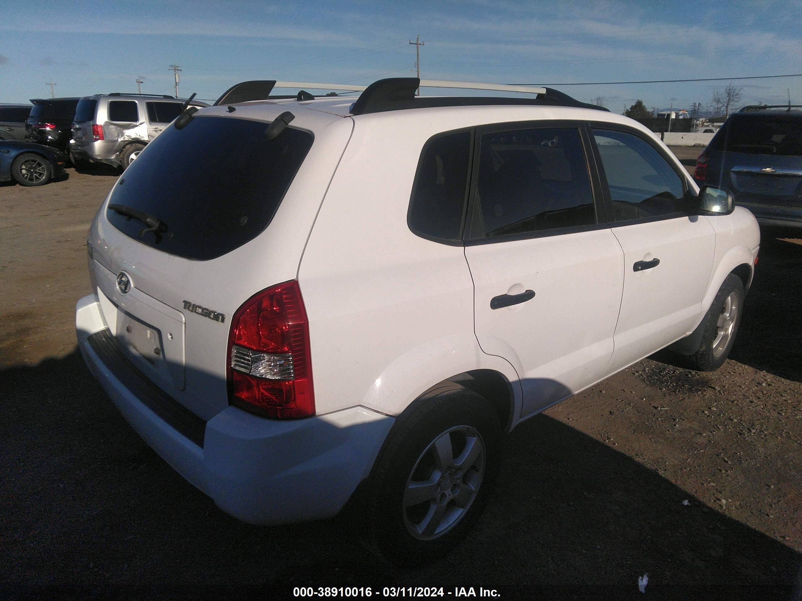 Photo 3 VIN: KM8JM12B87U514299 - HYUNDAI TUCSON 