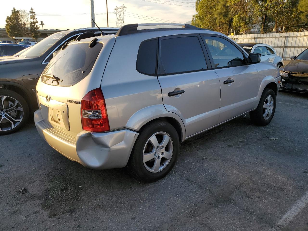 Photo 2 VIN: KM8JM12B95U083002 - HYUNDAI TUCSON 